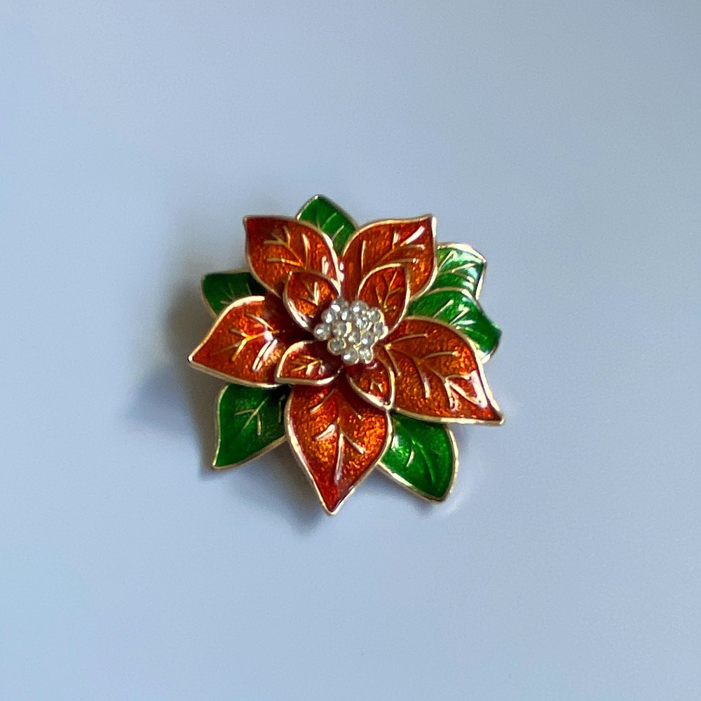Floral Brooch in Red and Green